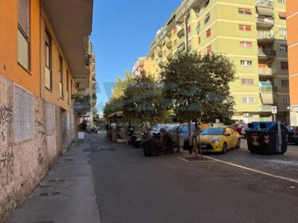 appartamento in vendita a Roma in zona Portuense