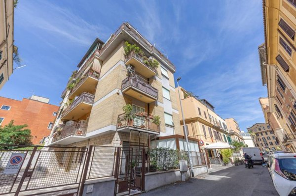 appartamento in vendita a Roma in zona Della Vittoria