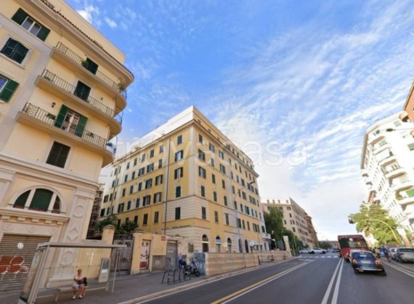 casa indipendente in vendita a Roma in zona Tuscolano