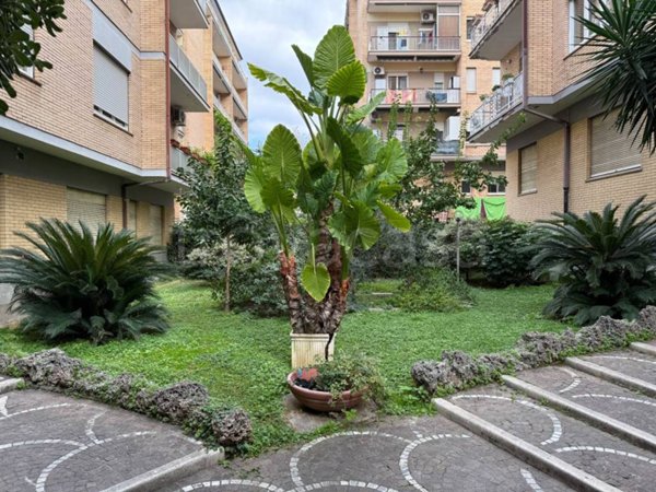 appartamento in vendita a Roma in zona Collatino