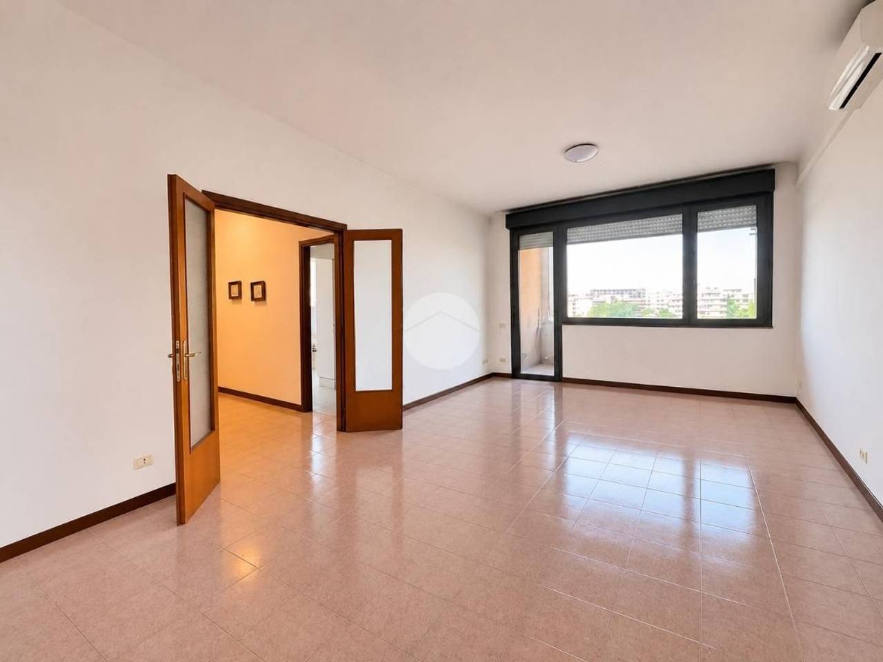 appartamento in vendita a Roma in zona Ardeatino