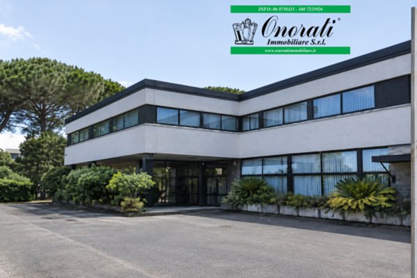 ufficio in vendita a Roma in zona Nomentano