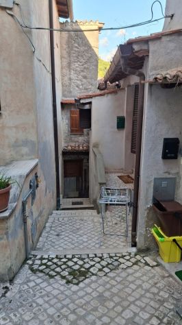 appartamento in vendita a Roviano