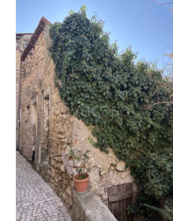 appartamento in vendita a Roviano