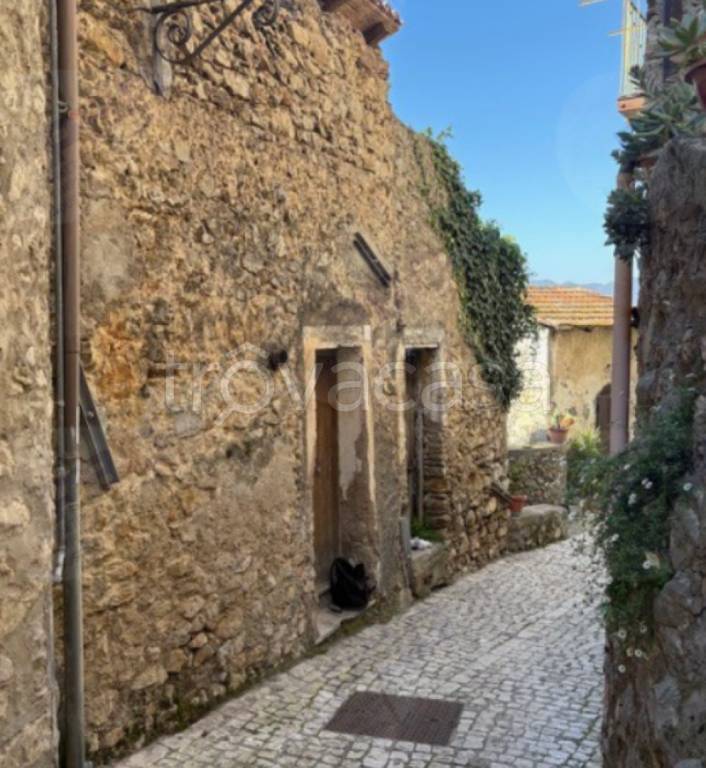 appartamento in vendita a Roviano