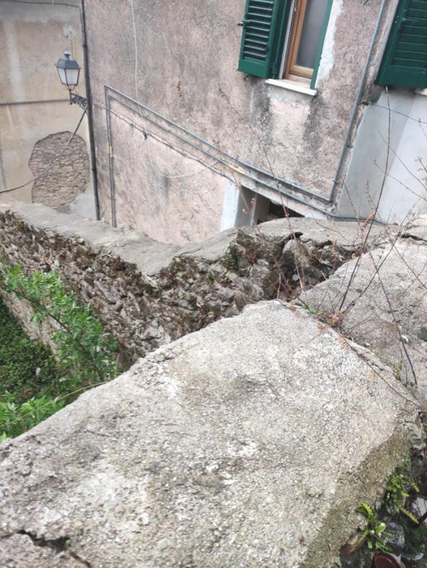 casa indipendente in vendita a Roviano