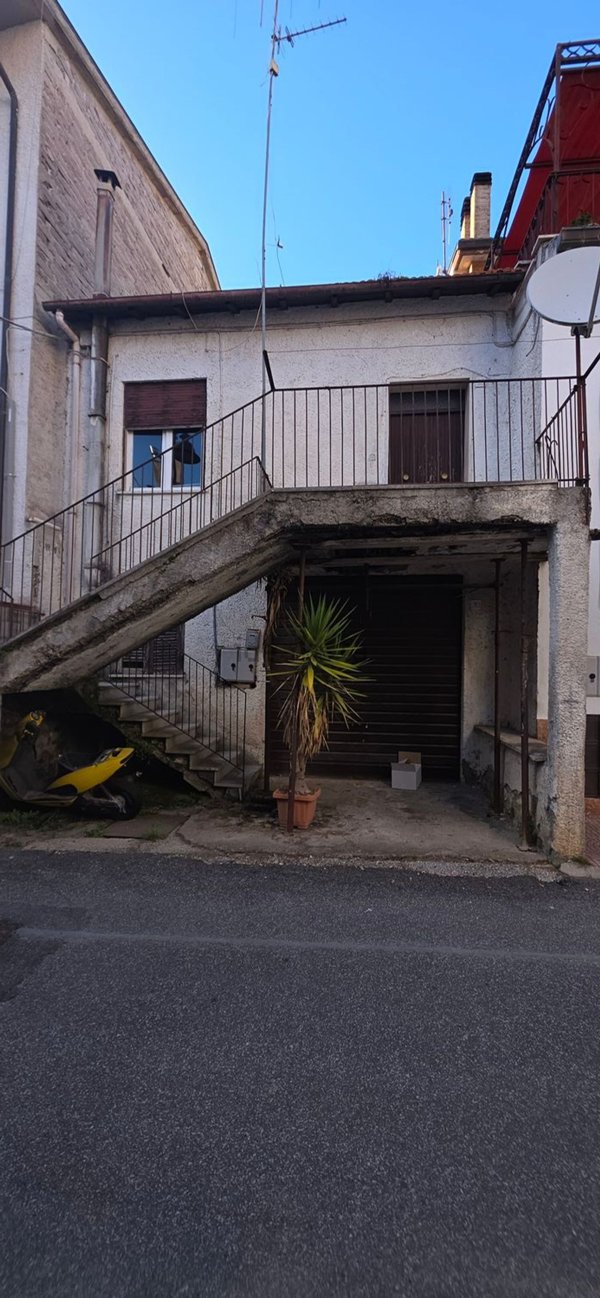 appartamento in vendita a Roviano