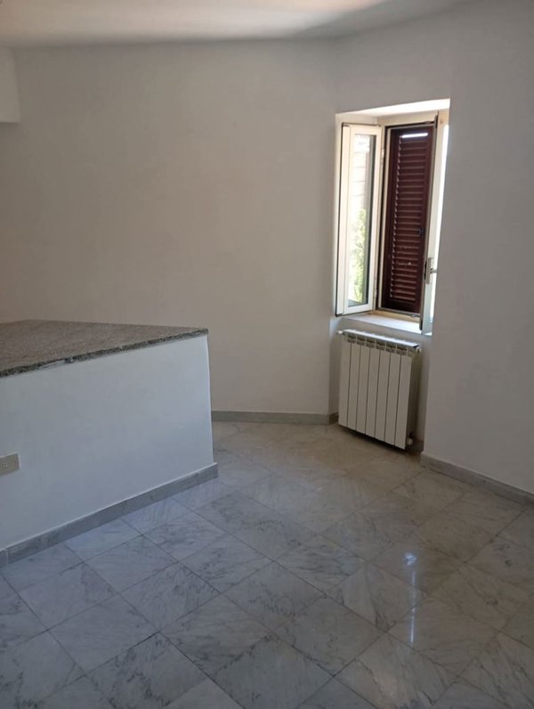 casa indipendente in vendita a Roviano