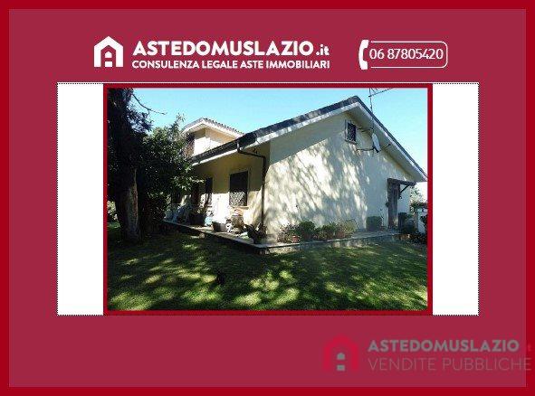 casa indipendente in vendita a Sacrofano in zona Petruscheto