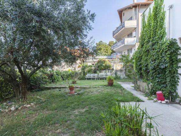 casa indipendente in vendita a Sacrofano in zona Petruscheto
