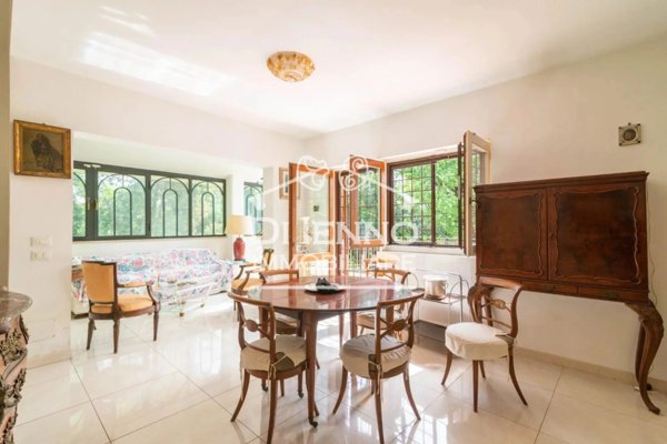 casa indipendente in vendita a Sacrofano