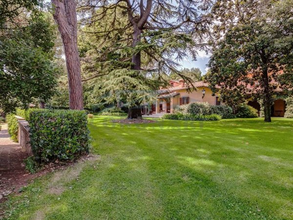 casa indipendente in vendita a Sacrofano