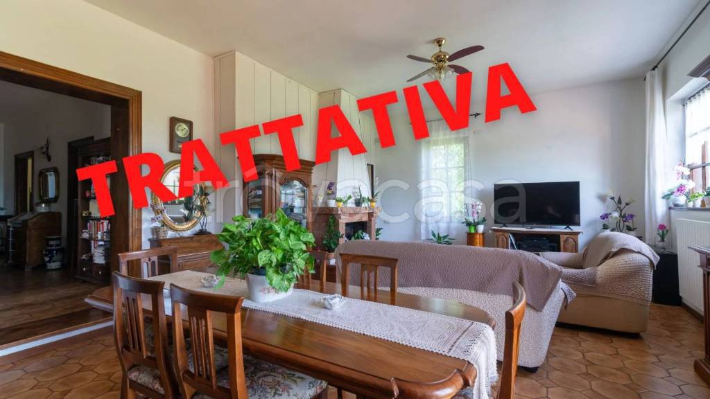 casa indipendente in vendita a Sacrofano in zona Monte Caminetto