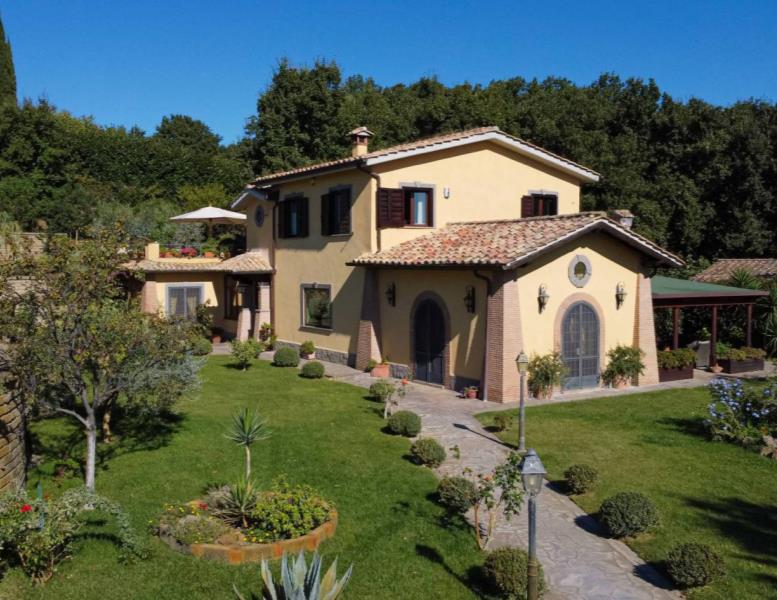 casa indipendente in vendita a Sacrofano