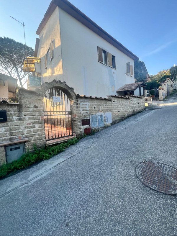 appartamento in vendita a Sacrofano