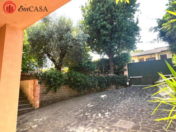 casa indipendente in vendita a Sacrofano