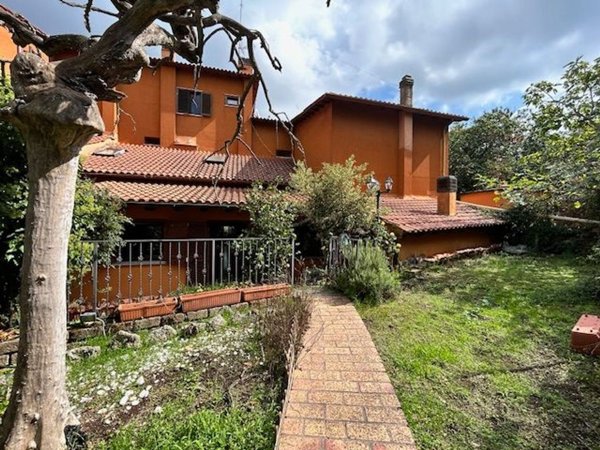appartamento in vendita a Sacrofano