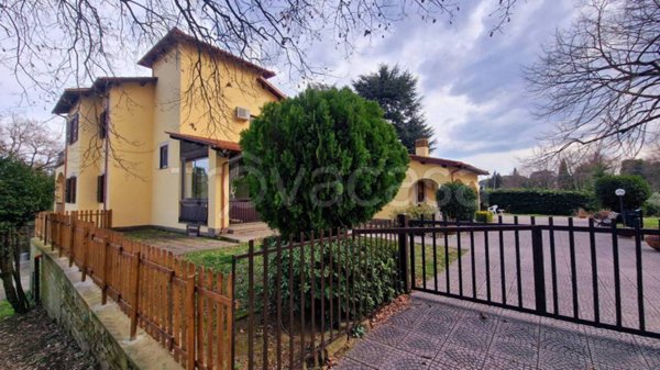 casa indipendente in vendita a Sacrofano