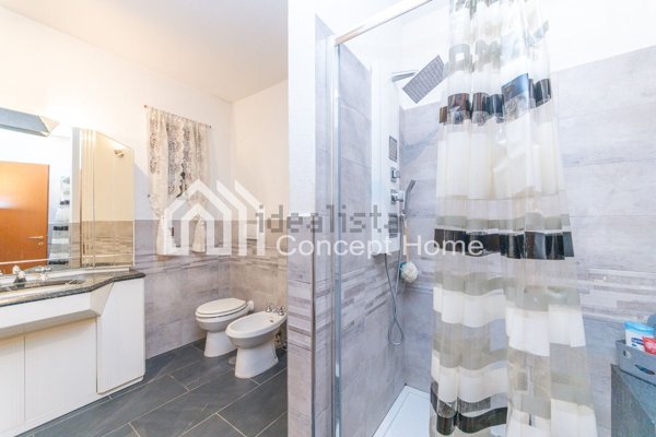 casa indipendente in vendita a Sacrofano in zona Monte Caminetto