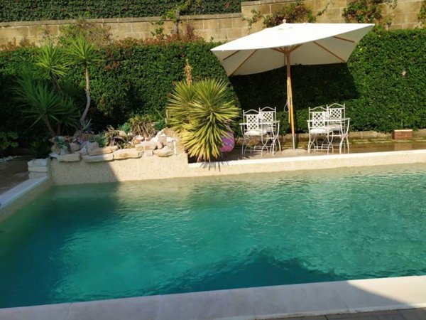 casa indipendente in vendita a Sacrofano