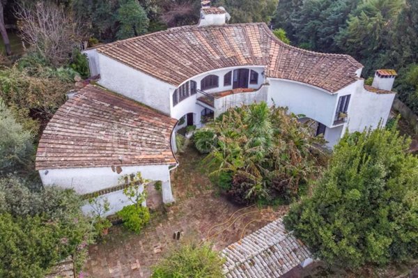 casa indipendente in vendita a Sacrofano in zona Monte Caminetto