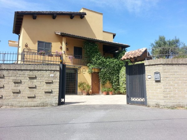 casa indipendente in vendita a Sacrofano