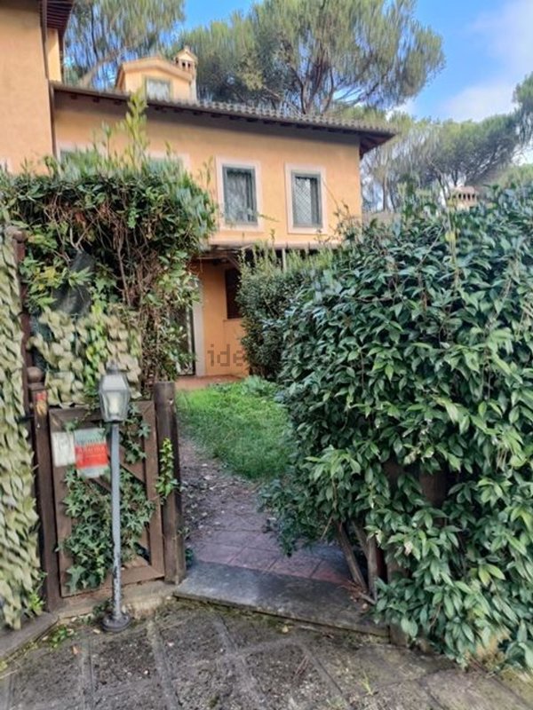 casa indipendente in vendita a Sacrofano