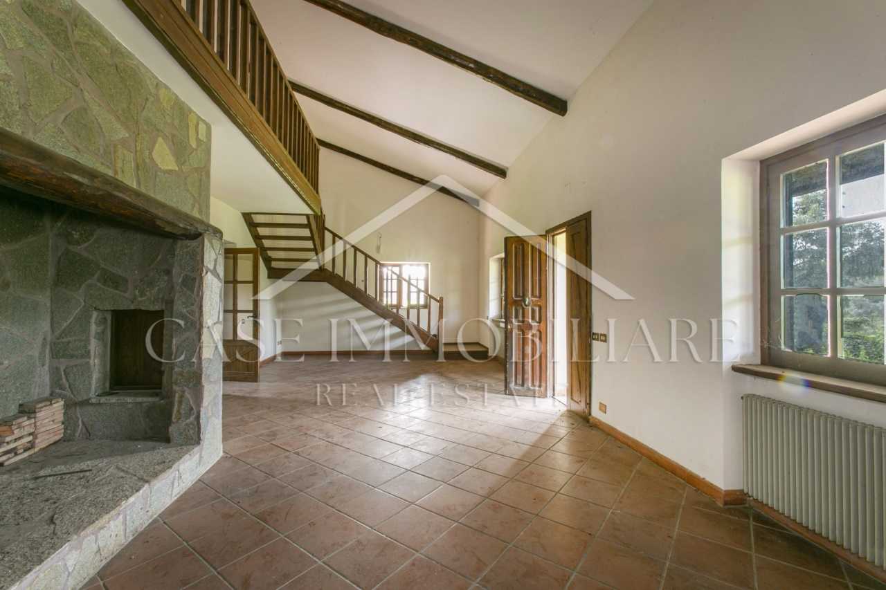 casa indipendente in vendita a Sacrofano in zona Monte Caminetto