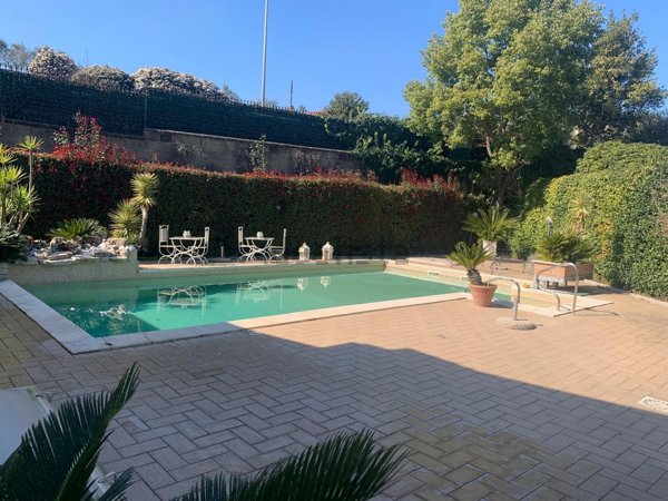 casa indipendente in vendita a Sacrofano