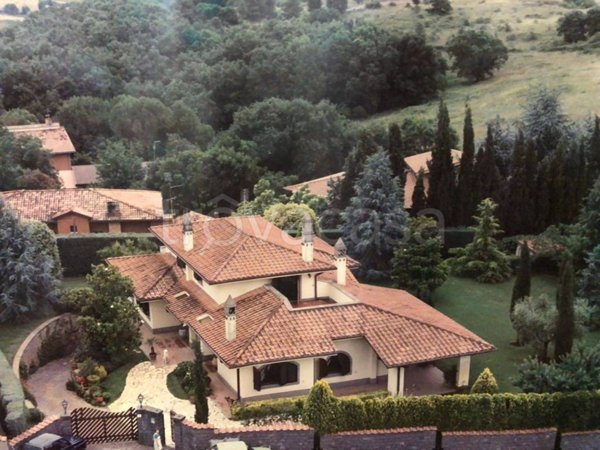 casa indipendente in vendita a Sacrofano