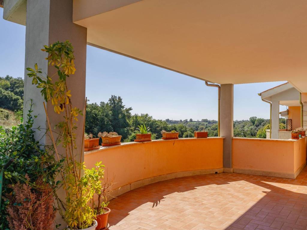 casa indipendente in vendita a Sacrofano in zona Guado Tufo