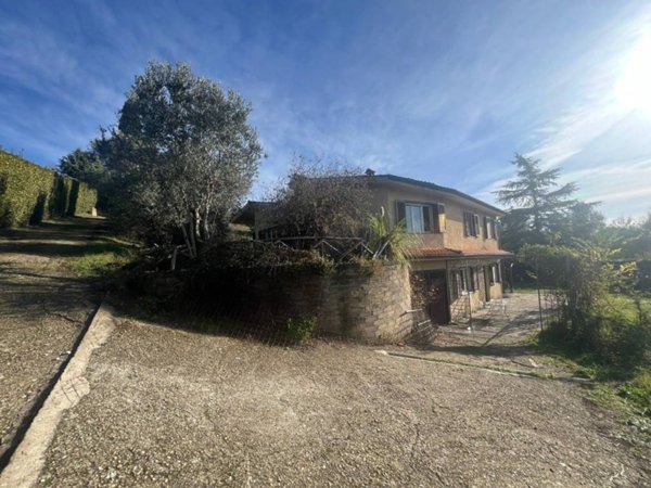 casa indipendente in vendita a Sacrofano