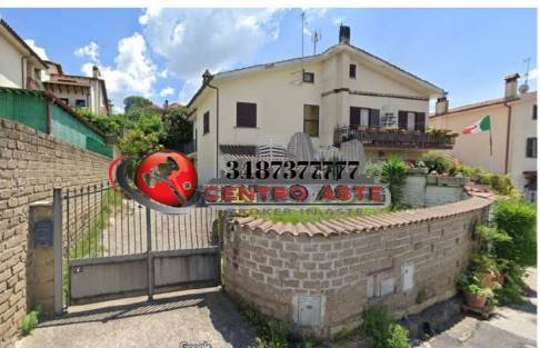 casa indipendente in vendita a Sacrofano in zona Santa Maria