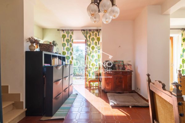 casa indipendente in vendita a Sacrofano in zona Monte Caminetto