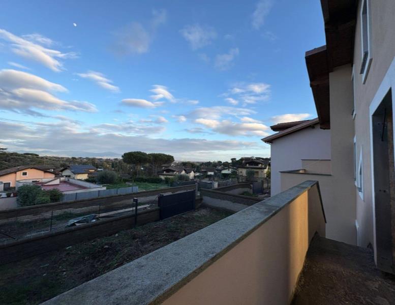 casa indipendente in vendita a Sacrofano