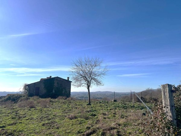 casa indipendente in vendita a Sacrofano