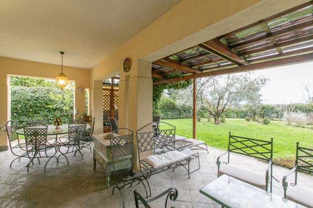 casa indipendente in vendita a Sacrofano in zona Monte Caminetto