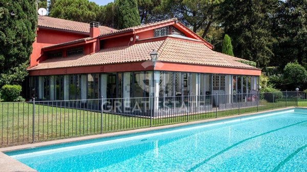 casa indipendente in vendita a Sacrofano