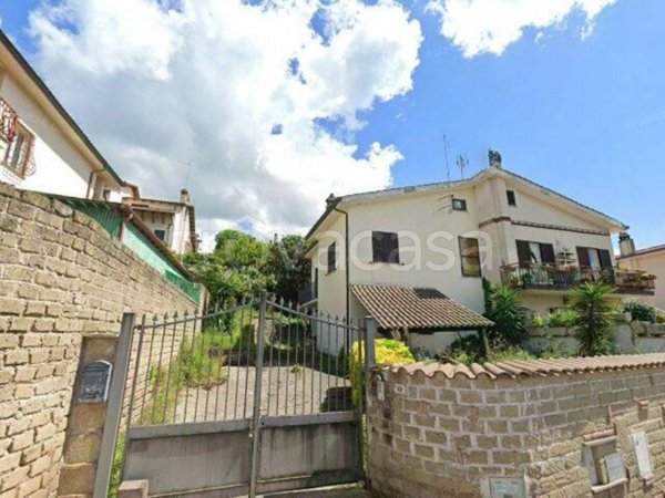 casa indipendente in vendita a Sacrofano
