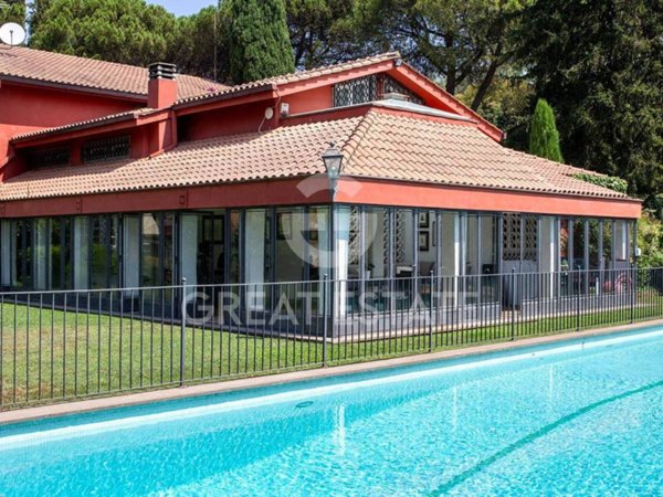 casa indipendente in vendita a Sacrofano in zona Guado Tufo