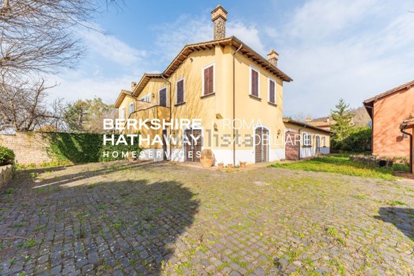 casa indipendente in vendita a Sacrofano