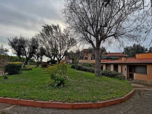 casa indipendente in vendita a Sacrofano