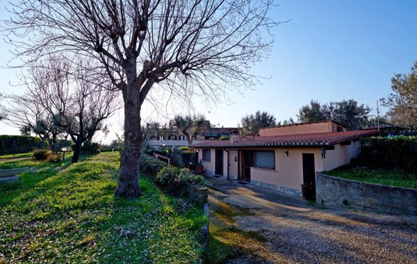 casa indipendente in vendita a Sacrofano