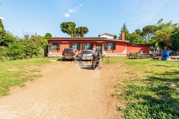 casa indipendente in vendita a Sacrofano