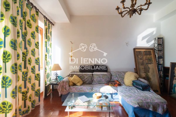 casa indipendente in vendita a Sacrofano in zona Monte Caminetto