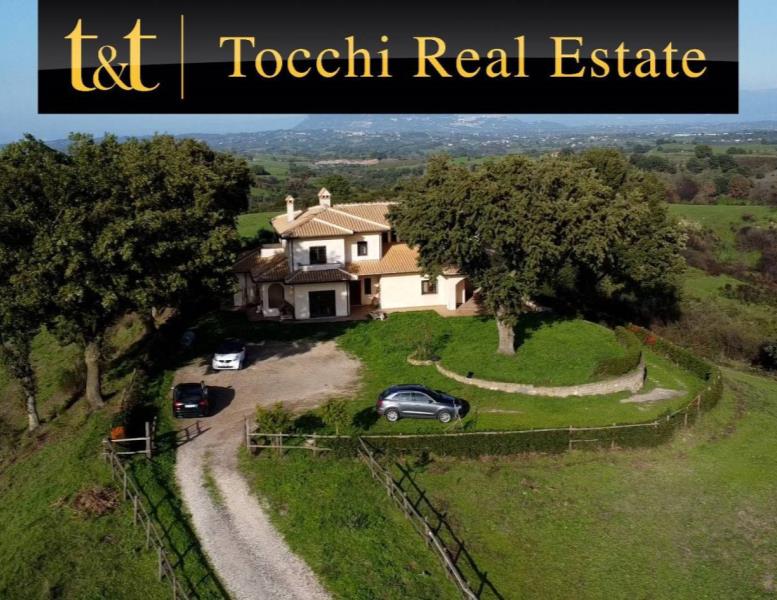 casa indipendente in vendita a Sacrofano in zona Borgo Pineto
