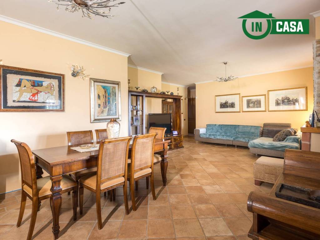 casa indipendente in vendita a Sacrofano