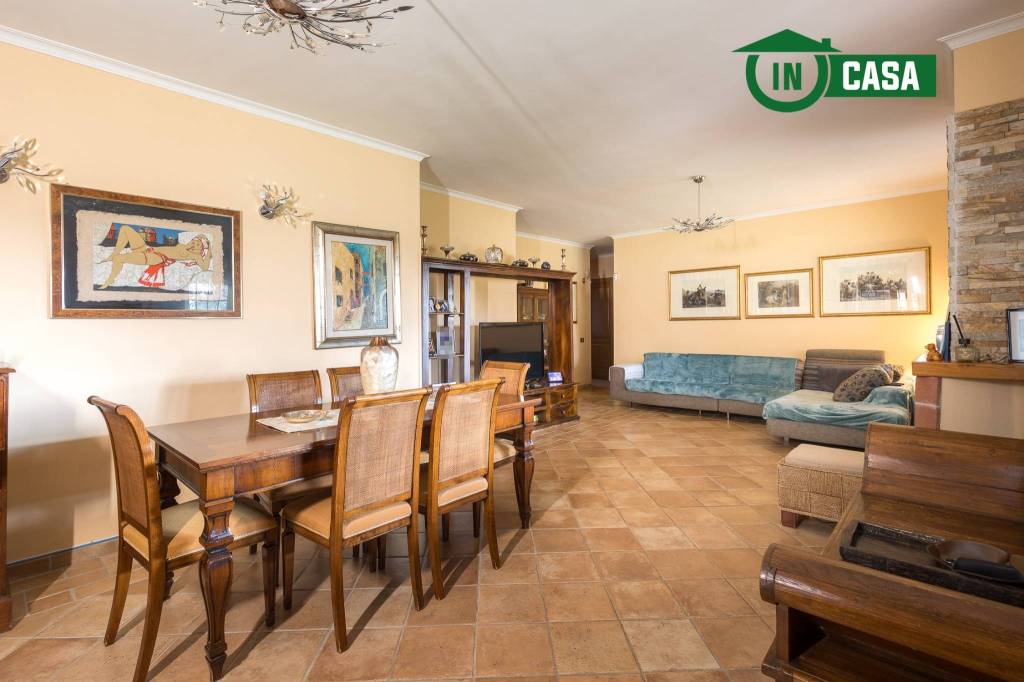 casa indipendente in vendita a Sacrofano
