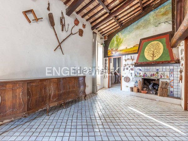 appartamento in vendita a Sacrofano in zona Santa Maria