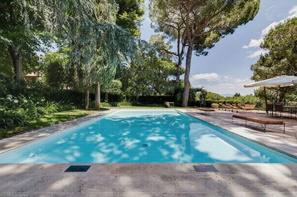 villa in vendita a Sacrofano in zona Borgo Pineto